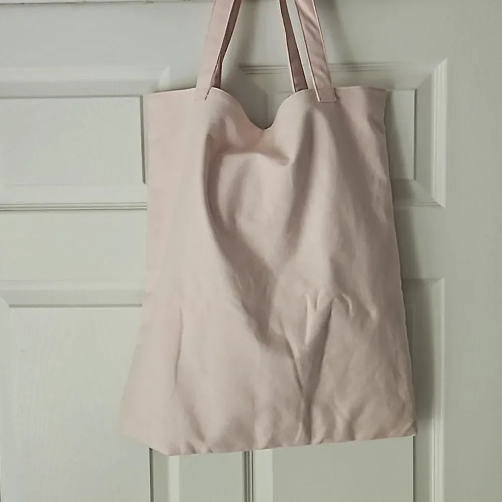 8 OTHER REASONS Giant Cotton Tote-Bag